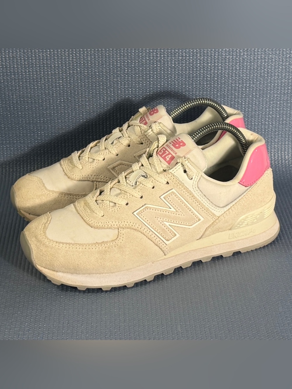 New Balance Women’s 574 Sea Salt Real Pink Casual Sneakers Size 9